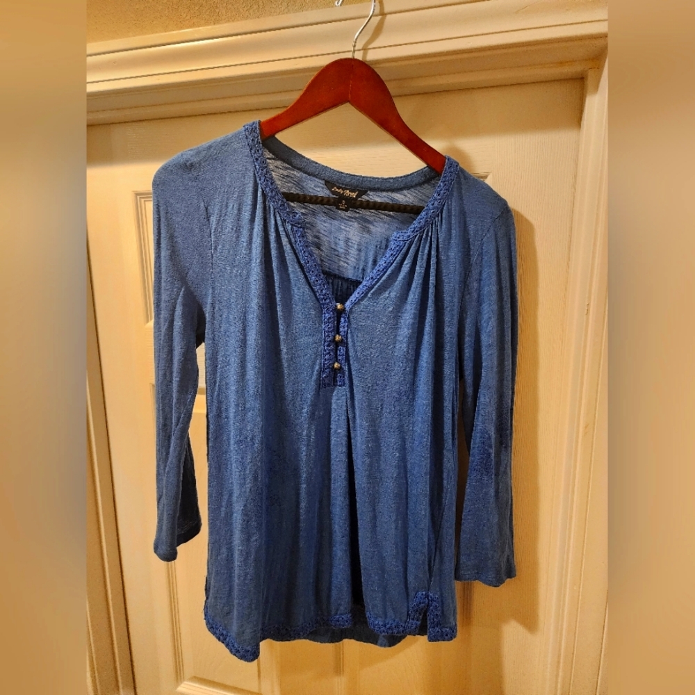 Womens Lucky Brand Blue 3/4 Sleeve Top with Crochet Detail